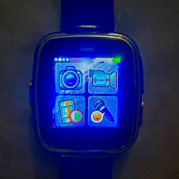 VTech Kidizoom Smartwatch DX - Royal Blue - Picture 3 of 7